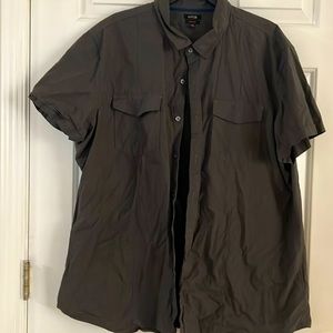 Men Solid Color Slim Fit Shirt Size XXL